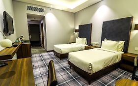 Piccadily Hotel